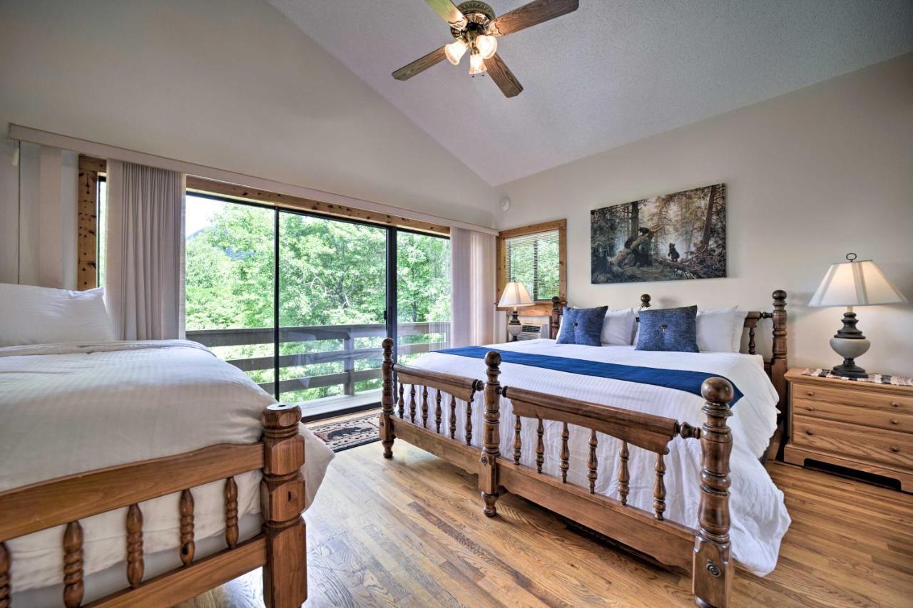 Vibrant Bryson City Home With Mtn Views And Deck! Zewnętrze zdjęcie