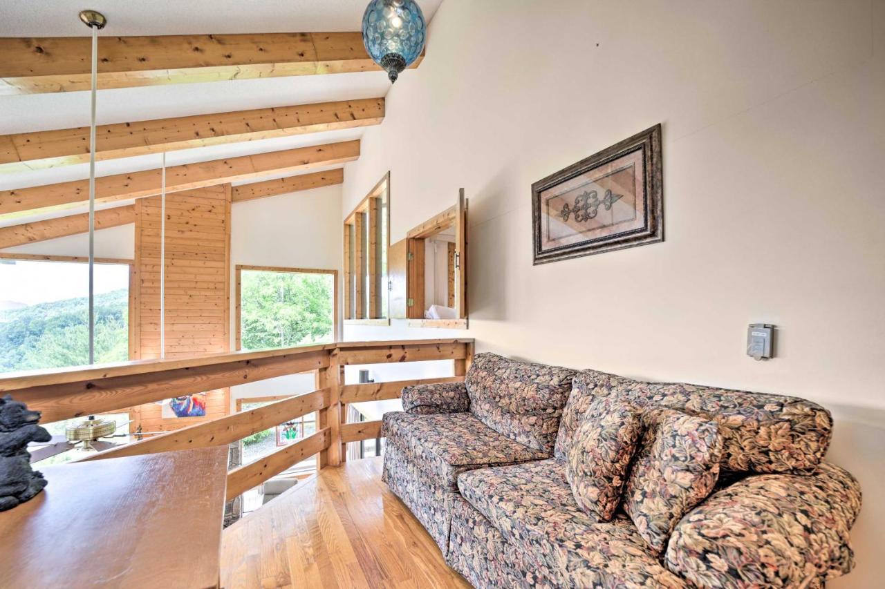 Vibrant Bryson City Home With Mtn Views And Deck! Zewnętrze zdjęcie
